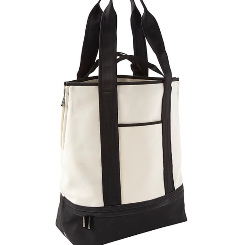 EUC Caraa X Athleta Vinyassa Gym Travel Tote Bag Yoga White & Black